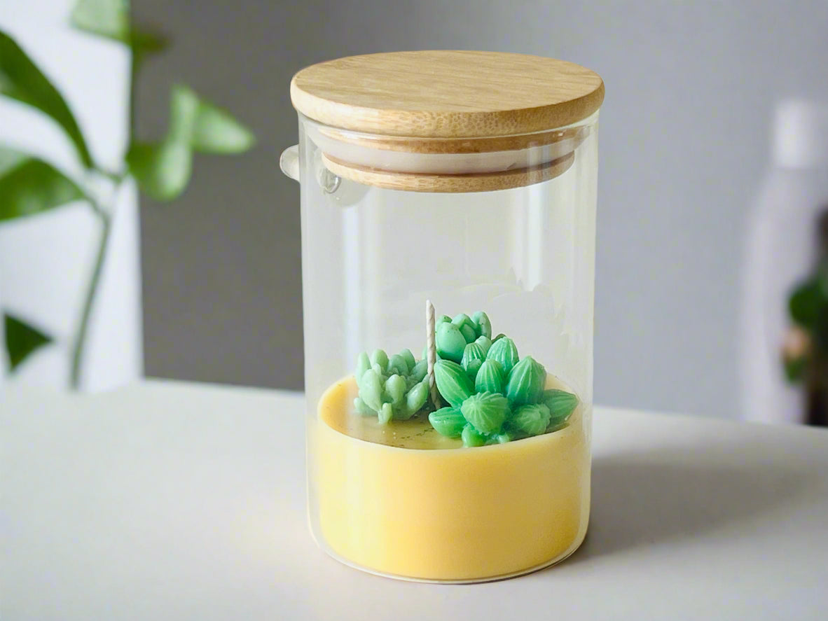 Handgjort doftljus i glas med mjuk och behaglig doft – Dofty